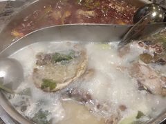 -肖肖酸萝卜鱼火锅(总店)