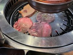 -香猪坊韩国烤肉专属门店(魏公村店)