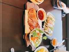 -大头虾越式风味餐厅(光明广场店)