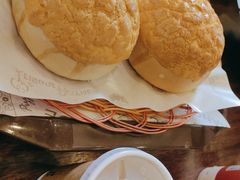 -御华麟·港奶·港包·港咖(解放路第二市场店)