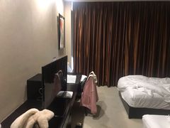 -上海怡沁园度假酒店