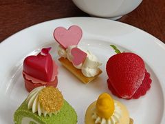 -松山湖凯悦酒店·Café自助餐厅·周末火舞秀表演