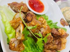 -亚忠小吃店(曾厝垵店)
