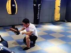 -开阳里游泳健身