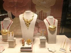 -周大福CHOW TAI FOOK(欧亚卖场店)