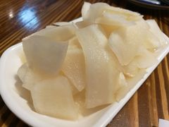 酸萝卜-食爺炭炉鸡煲·烧烤