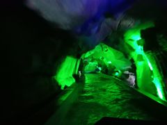 -泰安地下龙宫景区