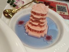 -花小蟹·无锡菜·大闸蟹文化主题餐厅·评弹表演(南长街店)