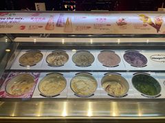 自助取餐区-哈根达斯(卓展店)