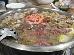 -泸州酸菜豆花火锅川师店
