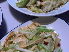 -滇铺子(欣都龙城店)