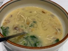 -鹊华居·地道鲁菜·海鲜·融合味(大明湖店)
