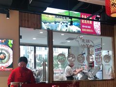 大堂-东镇老火锅(长春路首店)