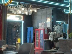 -屋有岛沉浸游戏旗舰店(中山公园店)