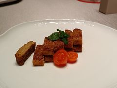 -泓历皇朝酒店(东亭店)