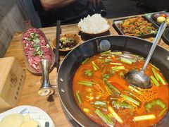 -贵厨酸汤牛肉(汇金星力城店)