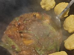 -哈尔滨烧烤·山河村铁锅炖(交大店)