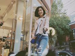 门面-WHEN PIGS FLY当猪飞