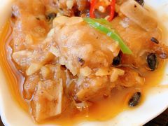 -万龙洲海鲜(大兴绿地缤纷城店)