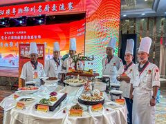 -欢乐海岸美食联盟