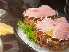 -湊湊火锅·茶憩(杭州湖滨银泰in77店)