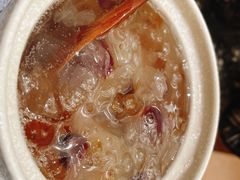 蔓越莓银耳煲桃胶-小团圆糖水铺(襄阳南路店)