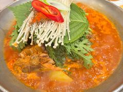-喇喇排骨火锅·传统韩式脊骨汤(望京西园总店)