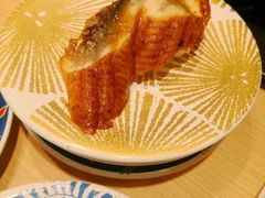 三文魚&nbsp;烤鳗鱼-大起水产回转寿司(道顿堀店)
