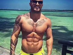 -W FITNESS 威尔仕健身·游泳(七宝店)