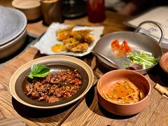 炭烤牛肉-毛辣果·酸
