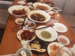 -莲餐厅·湖北菜·潜江小龙虾店(愚园路店)