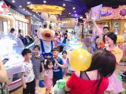 -卡通尼乐园(五彩世界店)