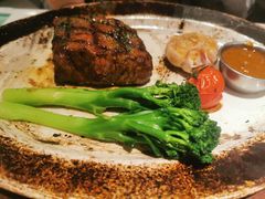 -阿妮叶李(光谷世界城店)