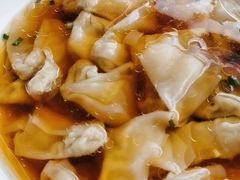海鲜小馄饨-洪大妈·黄鱼面(金山嘴渔村店)