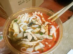 -中山牛肉肥肠粉面馆(军工社区店)
