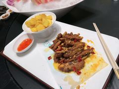 -忆江南·临江鱼馆