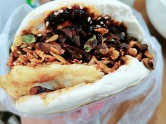 蛋菜夹馍-老马家马蓉蛋菜夹馍·腊牛肉夹馍(回民街店)