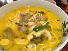 -李犟大爆鳝面·手工蟹黄包(湖滨西湖店)
