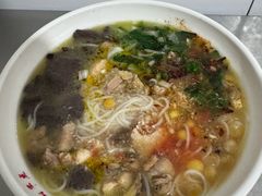 -文山荷鲜居(翠湖店)