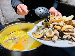 -野菌皇海景野生菌火锅(滨海大道店)