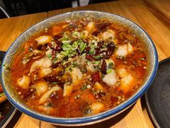 沸腾水煮鱼-十三式重庆江湖菜(金茂览秀城店)