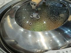 -铁锅年代地锅鸡•铁锅炖大鹅(黄家湖店)