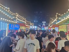 -塔湾兴顺国际观光夜市