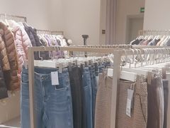 -百联奥特莱斯广场(南京店)