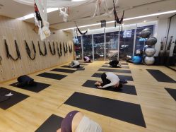 -亦美瑜伽·普拉提