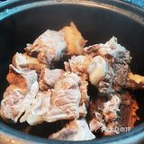 土豆的粉糯甜，龙骨的肉鲜香