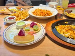 -菲滋意式餐厅(临海银泰店)
