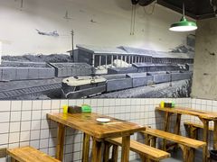 露天位-胡犇嗲单车烧烤(坡子街店)