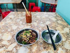 -灵山卢梅燕粉店