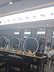 -藤野造型烫染·漂发